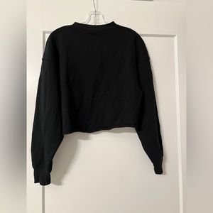 New without tags! Wild Fable Cropped Crew Neck Sweatshirt